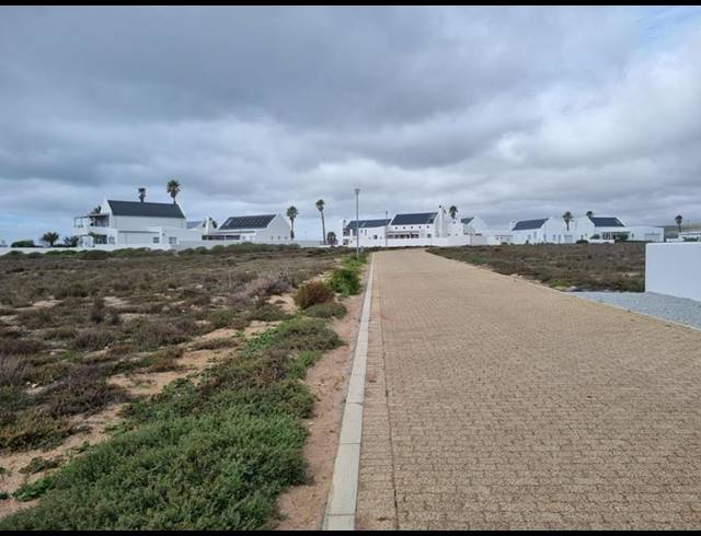 LAND FOR SALE IN LAMPIESBAAI